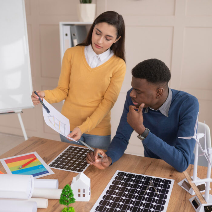 What is the Difference Between a PV and Hybrid Solar Inverter